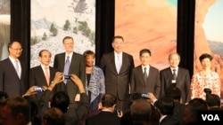 台湾立法院长王金平(左二),美国德州联邦众议员强森(左四)(美国之音杨明拍摄)