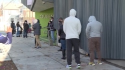 纽约学校重开 加州禁令生效 纽约学校重开 加州禁令生效