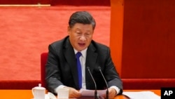 中国领导人习近平在人民大会堂举行的纪念辛亥革命110周年大会上发表讲话。(2021年10月9日)