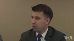 易思安谈台湾军队比中国大陆军队更专业原声视频 易思安谈台湾军队比中国大陆军队更专业原声视频