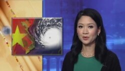 Bão Nari hoành hành miền Trung, ít nhất sáu người chết Bão Nari hoành hành miền Trung, ít nhất sáu người chết