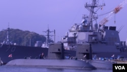 日本潜水艇现在是澳大利亚希望与日本合作开发的军备项目(美国之音歌篮拍摄)