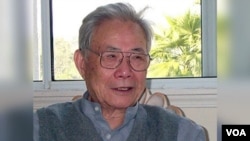 前新华社香港分社社长许家屯去世(苹果日报图片)