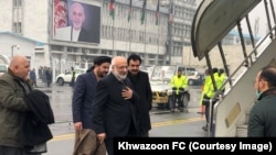 阿富汗谈判团队前往多哈。(2021年1月5日)