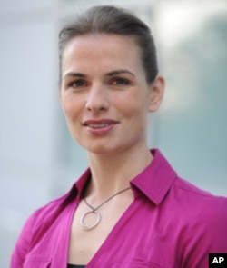 西东大学中国刑法问题专家玛格丽特.刘易斯