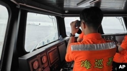 资料照:台湾海巡署发布的照片显示,中国海军舰只在台湾北部的彭佳屿附近航行。(2024年5月23日)