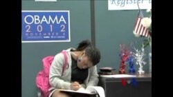 美国大选:两党在最后阶段推动选民登记 美国大选:两党在最后阶段推动选民登记