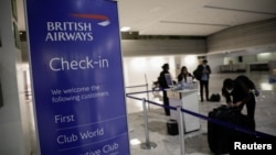 墨西哥城一个国际机场的英国航空公司柜台 (2020年12月21日)