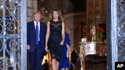 美国总统川普和夫人在马阿拉哥庄园(2017年2月11日)。川普将在4月6日至7日在这里与中国领导人习近平会晤。