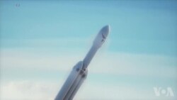 SpaceX将发射重型火箭把特斯拉跑车送入太空