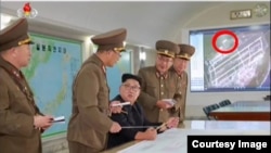 Lãnh tụ Bắc Triều Tiên Kim Jong Un
