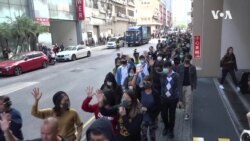 香港示威者抗争不息 午饭时间再上街快闪 香港示威者抗争不息 午饭时间再上街快闪