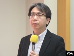 中兴大学国际政治研究所教授蔡明彦(美国之音张永泰拍摄)