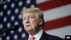 共和党候选人川普在宾夕法尼亚州参加竞选活动(2016年10月