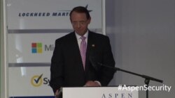 司法部副部长罗森斯坦警告外国代理人 司法部副部长罗森斯坦警告外国代理人