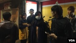 街头戴口罩的台北人。新年前夕,台湾环保署提醒公民注意来自大陆的“脏空气”可能带来的健康威胁。