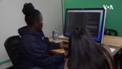 纽约学校帮助少数族裔学生成为电脑专才 纽约学校帮助少数族裔学生成为电脑专才