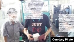 学生工在卓力代工厂工作 (中国劳工观察提供)