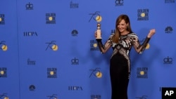 女演员埃里森.詹森以在影片“I, Tonya"中的角色获得最佳女配角奖。(2017年1月7日)