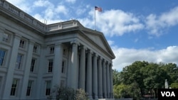 资料照片:位于华盛顿的美国财政部总部大楼。(2024年9月21日)