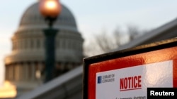美国国会图书馆2018年1月20日宣布暂停公众服务(路透社)