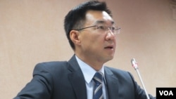 台湾执政党国民党立委江启臣(美国之音张永泰拍摄)