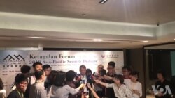 美前防长卡特在台湾接受媒体采访 美前防长卡特在台湾接受媒体采访