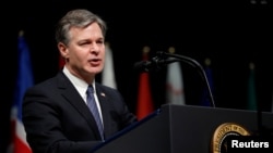 美国联邦调查局局长克里斯多弗.雷2017年12月15日出席一个活动(路透社)