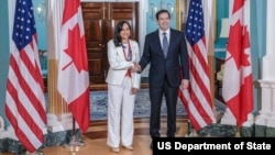 美国国务卿卢比奥在国务院会晤加拿大外交部长阿南德(2025年8月21日,照片来源:美国国务院)