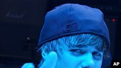 来自加拿大的少年歌手Justin Bieber