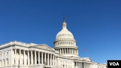 美国国会众议院一侧的主楼大厦。(美国之音记者李逸华拍摄)
