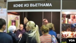 俄越贸易规模仍然很小。2012年年末在莫斯科的一次展览会上,越南高山咖啡受到欢迎。