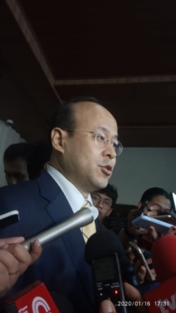 资料照:中国新任驻澳大利亚大使肖千