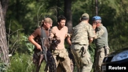 土耳其军人拘留了一个涉嫌参与政变的上士(2016年7月25日)