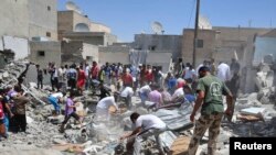 Không kích của chính phủ ở tỉnh Raqqa, miền tây Syria trong đêm vừa qua (10/8/2013)