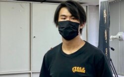 学生组织贤学思政秘书长陈枳森表示,不担心因为声援工会被捕人士而被拘捕,他们会坚持继续发声,坚守真相 (美国之音/汤惠芸)