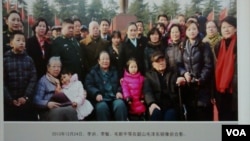 毛泽东后人回韶山合影留念 (2016年12月中旬,美国之音艾伦拍摄)