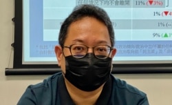香港伍轮贡学院社会科学院讲师黄志伟表示,国安法之下的移民潮暂时未有时限,视乎当局的执法手段有多强硬 (美国之音/汤惠芸)