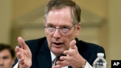 美国贸易代表莱特希泽3月21日在国会听证会上