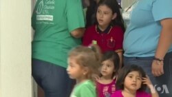 华盛顿将非法移民家庭分开的做法引发争议 华盛顿将非法移民家庭分开的做法引发争议