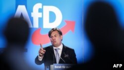 Максиміліан Крах, член Європарламенту від німецької ультраправої партії "Альтернатива для Німеччини". 23 квітня 2024 р. німецька прокуратура повідомила, що помічник Краха Цзянь Г. був заарештований за підозрою у шпигунстві на користь Китаю. (Фото: Ронні ХАРТМАННА / AFP)