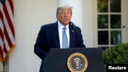 特朗普总统在白宫玫瑰园的新冠病毒疫情记者会上讲话。(2020年4月15日)