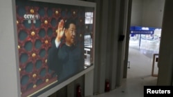 2022年北京冬季奥运会场馆里的习近平画像。(2021年1月22日)