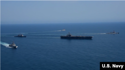 美国一艘航空母舰2017年5月3日在西太平洋活动” (美国海军照片)