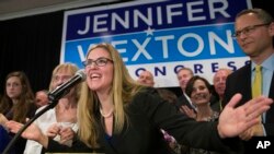 2018年11月6日民主党人韦克斯顿在击败众议员康斯托克后发表讲话