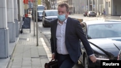 英国首席脱欧谈判代表戴维·弗罗斯特(David Frost)2020年12月13日在布鲁塞尔的欧盟总部进行谈判后,回到英国驻欧盟使馆。