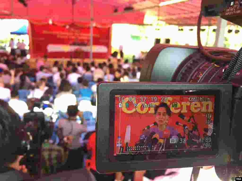Myanmar's opposition leader Aung San Suu Kyi addresses the media at a press conference at her home in Yangon, Myanmar, Thursday, Nov. 5, 2015. Photo by Sithu
