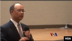 台湾新任经济部长邓振中(视频截图)