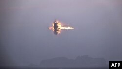 Foto yang dirilis oleh Korean Central News Agency (KCNA), Minggu, 3 September 2023, menunjukkan latihan simulasi serangan nuklir taktis di lokasi yang tidak diungkap di Korea Utara.