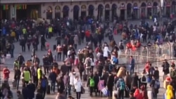 中国将迎来春运 务工者谈回家过年 中国将迎来春运 务工者谈回家过年